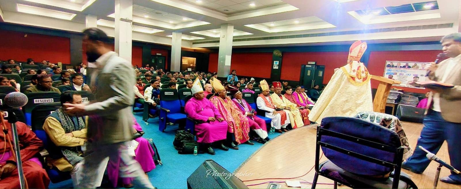 churchbannereesize (3)